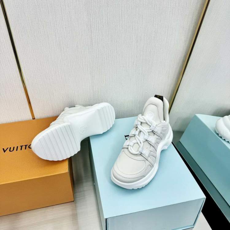 Picture of Louis Vuitton Shoes _SKULVsz35-41517814.5cmmnf1005